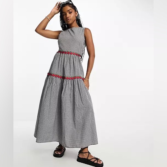 NWT Neon Rose Gingham Midaxi Dress Black White Strawberry Embroidery Plus Size - Picture 8 of 14